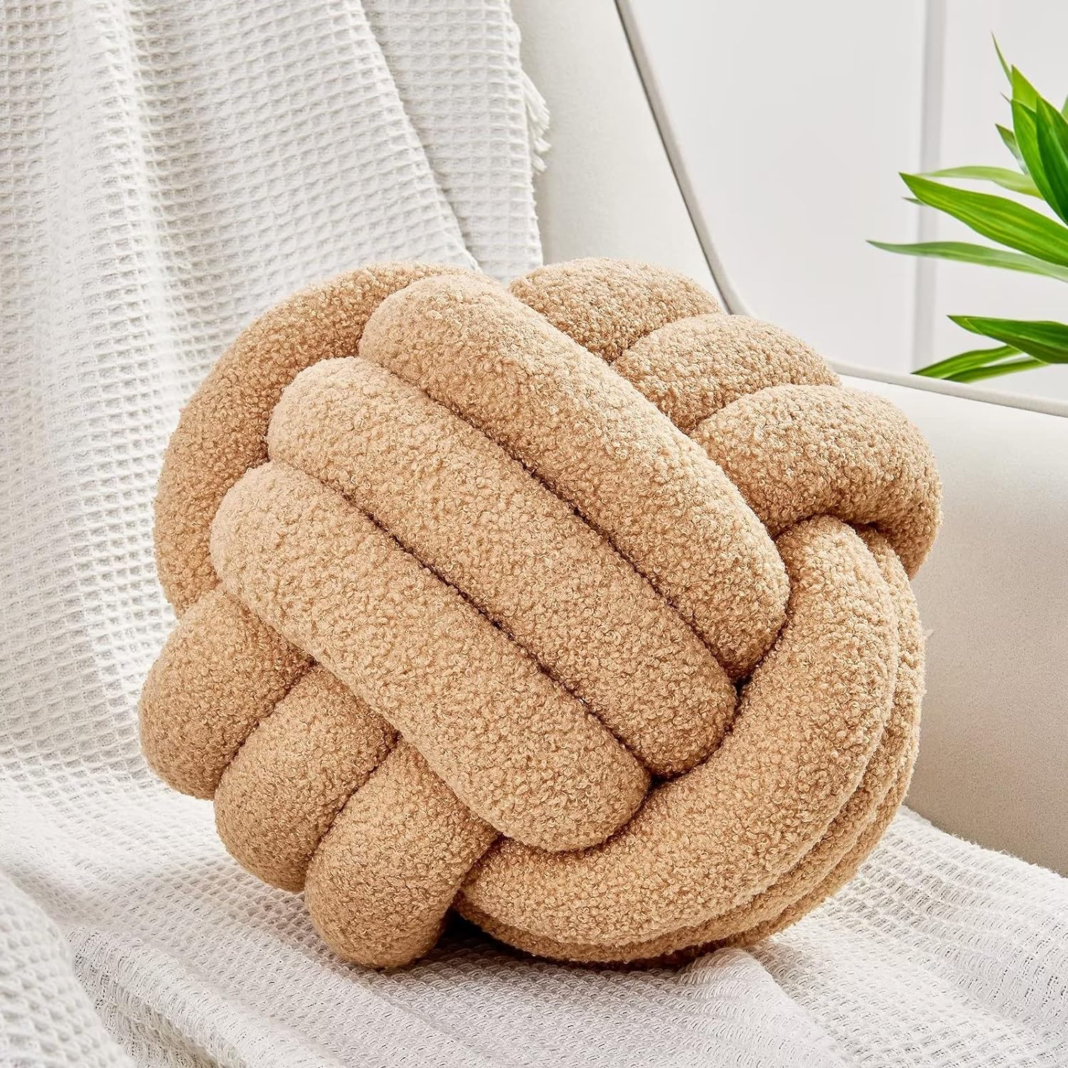 Knot Pillow Ball, Soft Home Decorative round Throw Pillow, Handmade Knotted Plush Pillow, round Boucle Pillow Cushion (8.6 Inches Ivory)