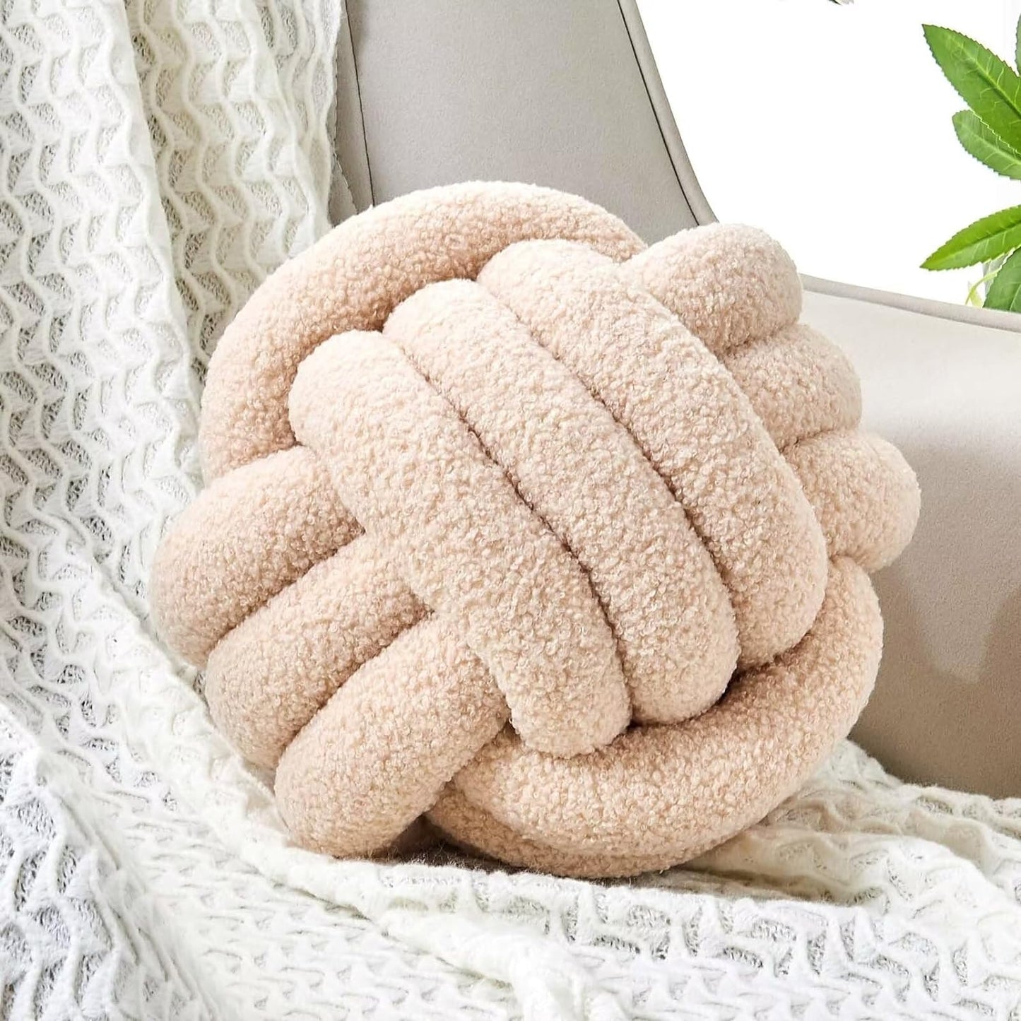 Knot Pillow Ball, Soft Home Decorative round Throw Pillow, Handmade Knotted Plush Pillow, round Boucle Pillow Cushion (8.6 Inches Ivory)