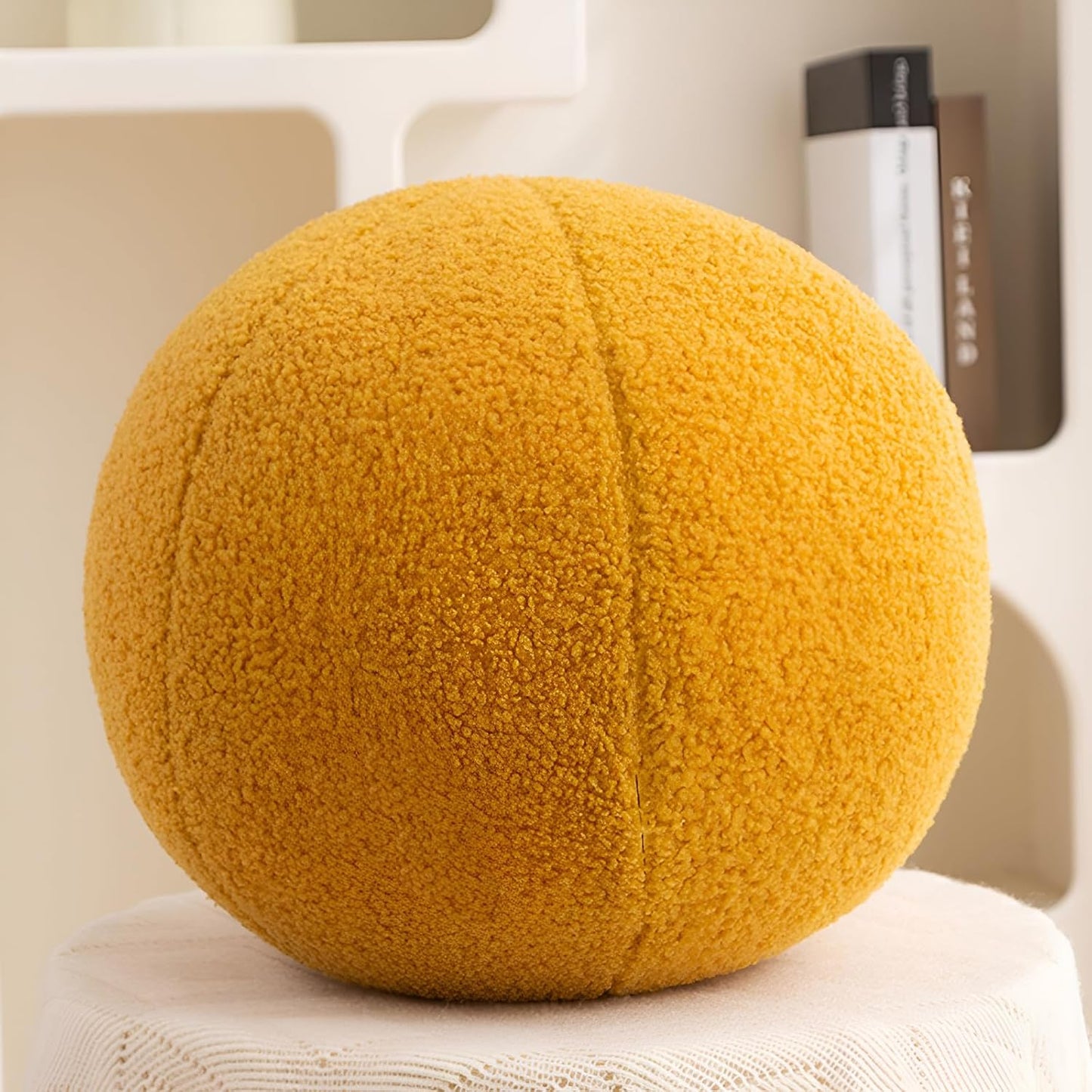 Nordic Ball Pillow