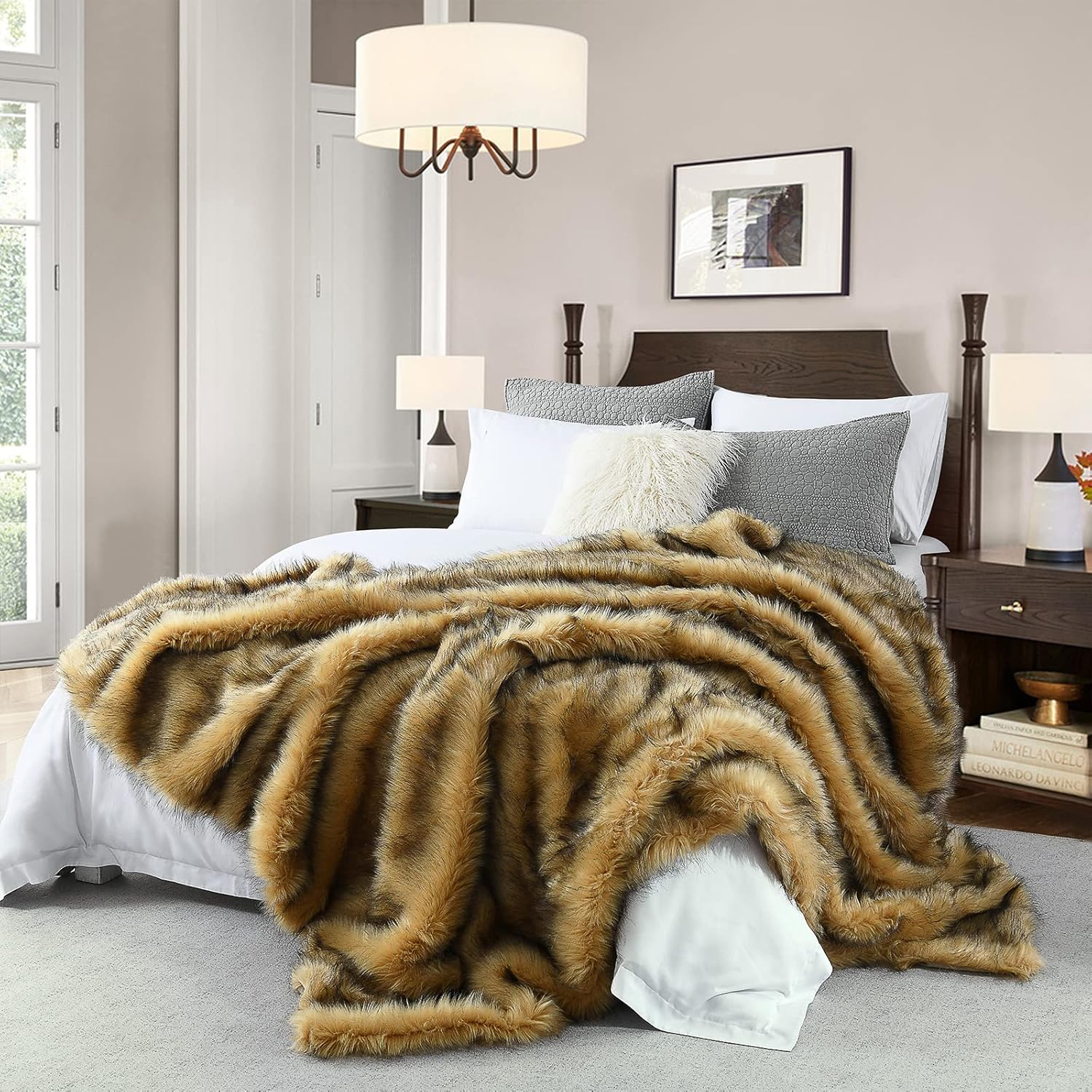 Luxury Plush Faux Fur Blanket