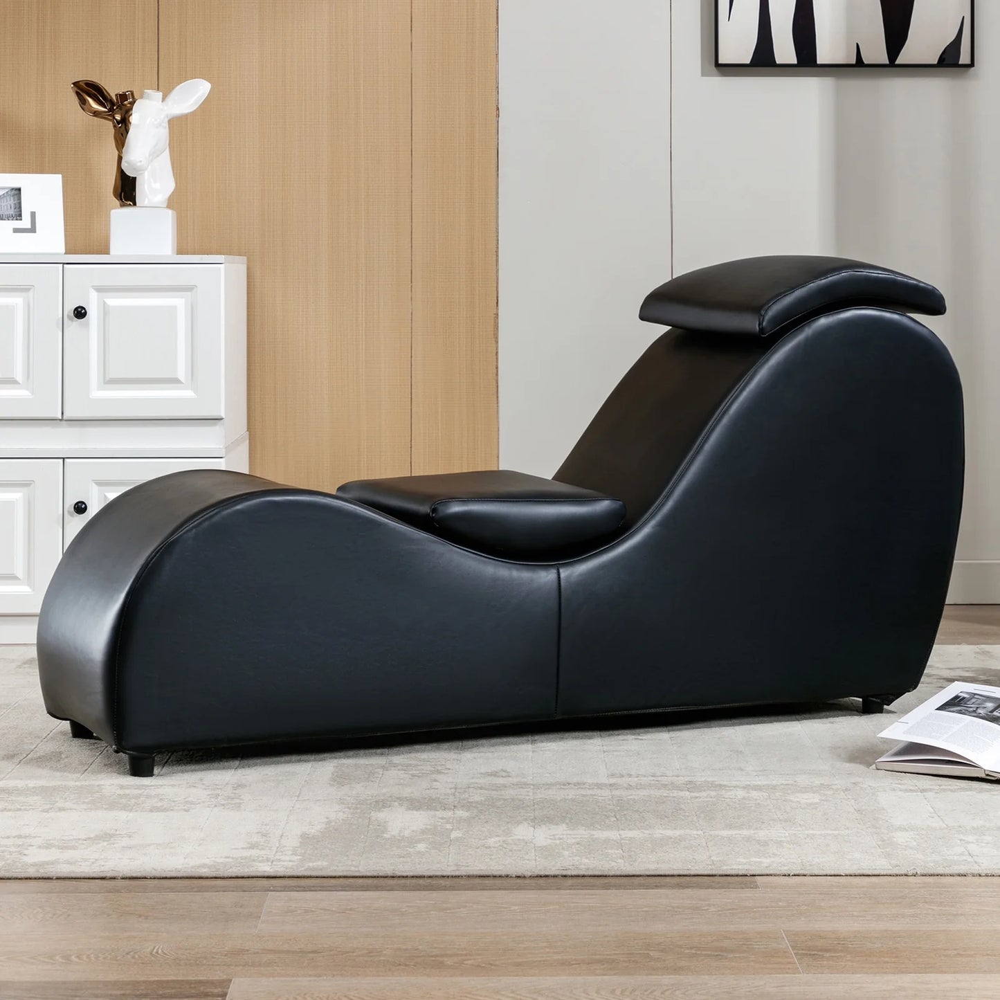 Yoga Velvet Curve Chair