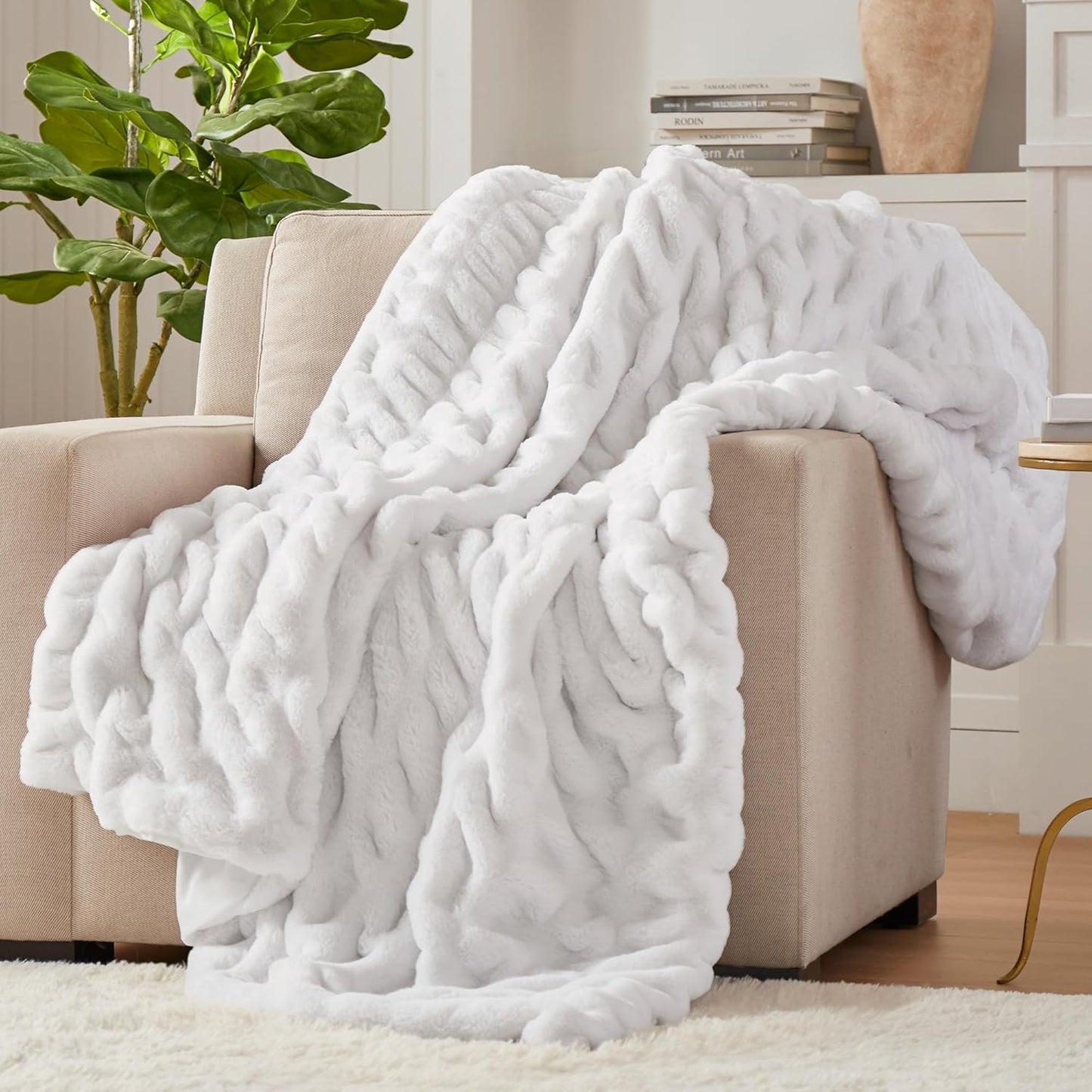 Hyde Lane Ultra Soft Blanket